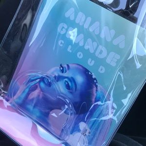 Ariana grande cloud ☁️ mini tote and body mousse